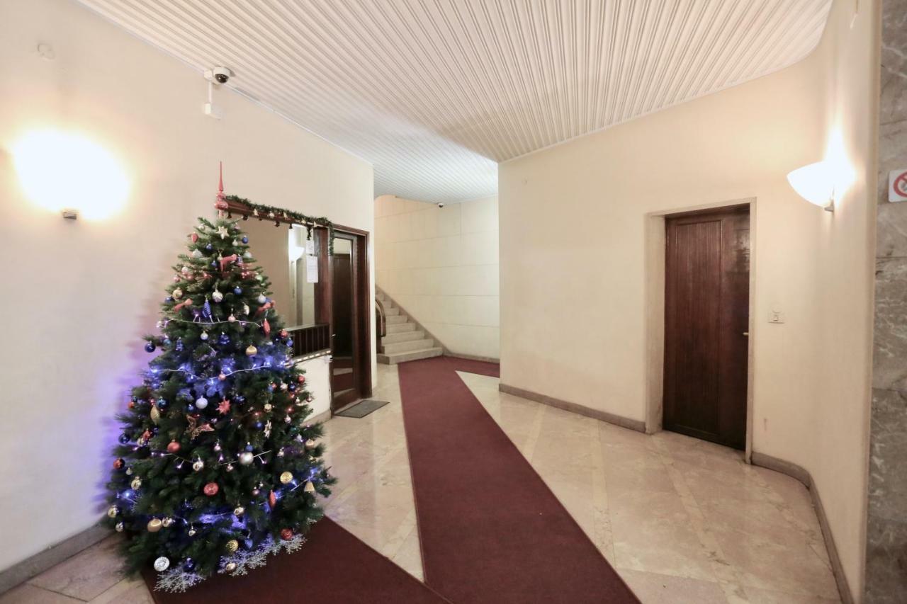 Rio Central M3 Sondrio E Stazione Centrale Милано Екстериор снимка